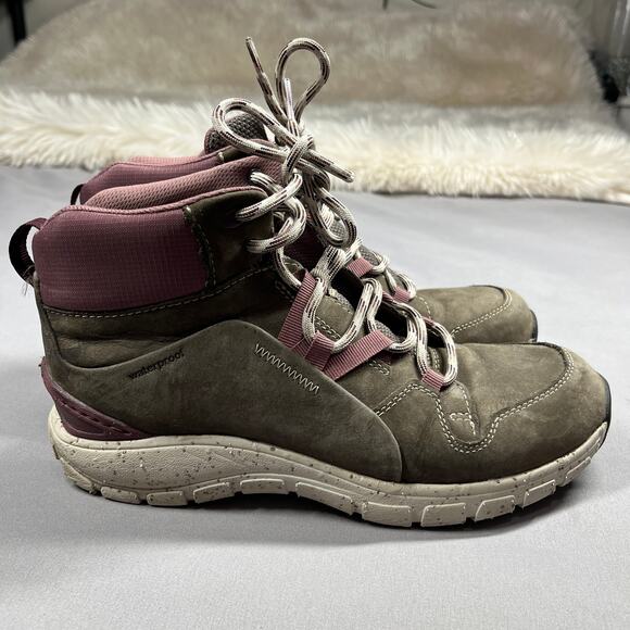Clarks Womens Size 7.5 Wide Width Wave Summit AP Hiker Boots Taupe Combi Nubuck - Picture 1 of 16